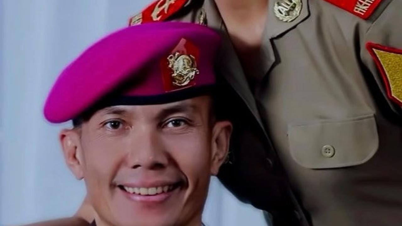 Diketahui, Nitasha merupakan anak sulung. Begini potret kompak keduanya saat pakai seragam. Sang ayah tampil gagah dan putrinya tampil cantik.