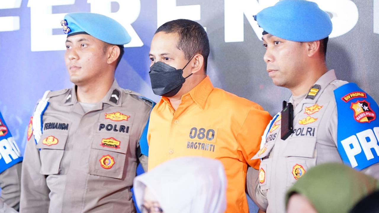Geram, Anggota DPR RI Asal NTT Minta Eks Kapolres Ngada Dihukum Kebiri Usai Lecehkan Anak di Bawah Umur