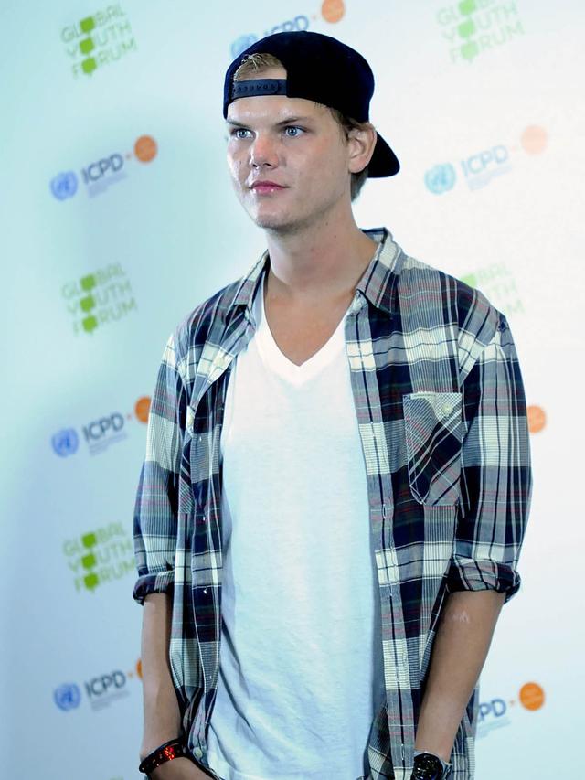 Bukan Sakit, Penyebab Kematian Avicii karena Bunuh Diri 