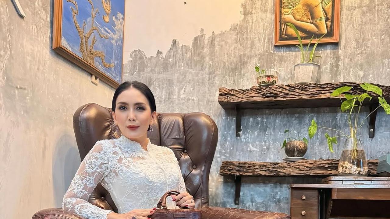 Luapan Haru Rieke Diah Pitaloka Sambut Pengesahan UU PPRT Setelah 22 Tahun Berjuang