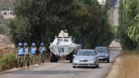 Pasukan Sementara PBB di Lebanon (UNIFIL) meningkatkan patroli pasca rerangan Israel di Lebanon. (JOSEPH EID/AFP)