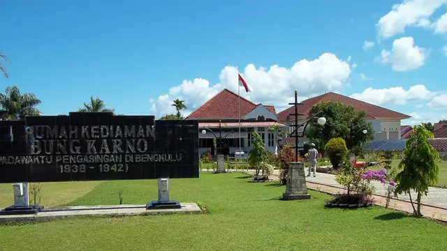 20150820-6 Cerita Tersembunyi Seputar Soekarno-Jakarta