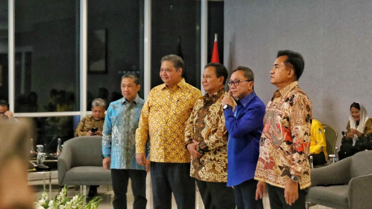 Lebih lanjut, dia mengungkapkan rapat tersebut akan membahas soal program capres Koalisi Indonesia Maju (KIM) Prabowo Subianto.<br>