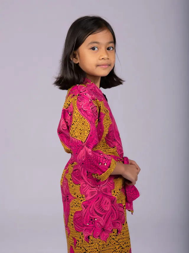 Model Gamis Batik Anak Perempuan Modern