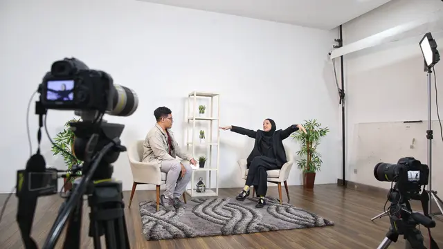 Cut Mini dalam program wawancara khusus Bincang Liputan6.