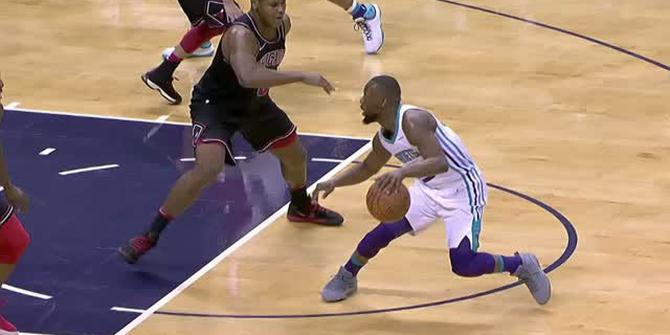 VIDEO : Cuplikan Pertandingan NBA, Hornets 118 vs Bulls 103