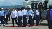 Usai menghadiri perayaan ulang tahun ke-56 NTT, Jokowi dan Ibu Negara Iriana beserta rombongan langsung menuju Bandara El Tari Kupang.