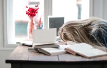 Ketahui Penyebab Mimpi Buruk dan Gangguan Tidur untuk Tidur yang Lebih Berkualitas