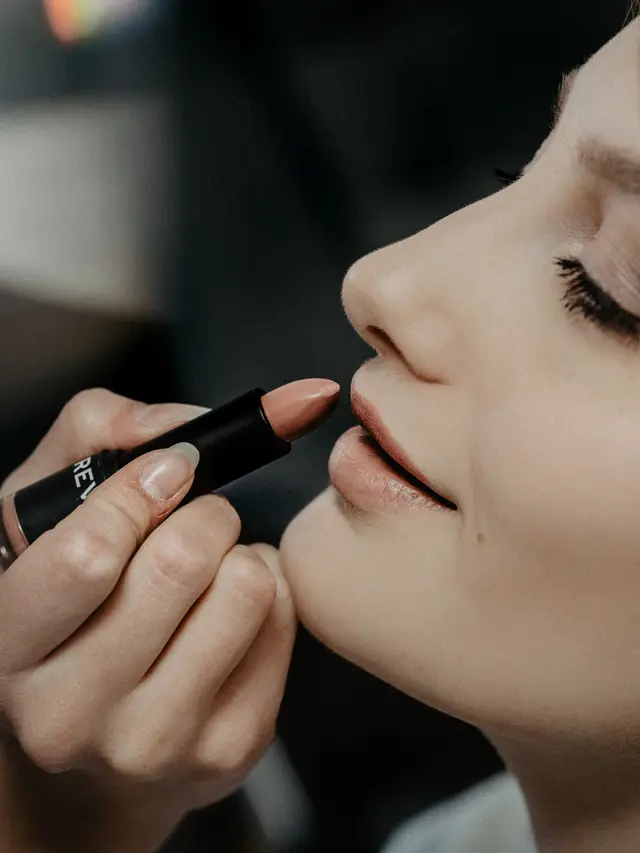 Mimpi Dirias Jadi Pengantin