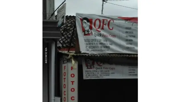 6 Spanduk Fotocopy Ini Nyeleneh Banget, Bikin Geleng Kepala