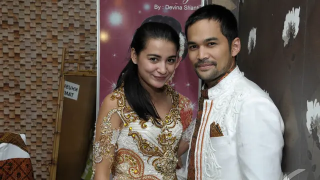 Berawal Dari Cinta Lokasi, 4 Pasangan Selebriti Ini Menikah