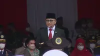 Menteri Pendayagunaan Aparatur Negara dan Reformasi Birokrasi (PAN-RB) Abdullah Azwar Anas dalam Upacara Pelantikan Terpadu Perwira Transportasi Kementerian Perhubungan, di Kawasan Monas, Selasa (25/19/2022).