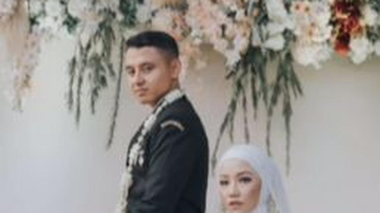 Konsepnya Garden Party Seperti Film Twilight, Pernikahan Cewek Manis dengan Letda TNI AL Romantis Banget