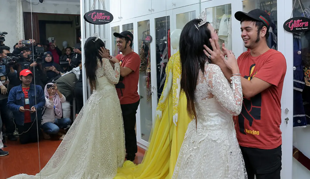 Rio Reifan dan Henny Mona