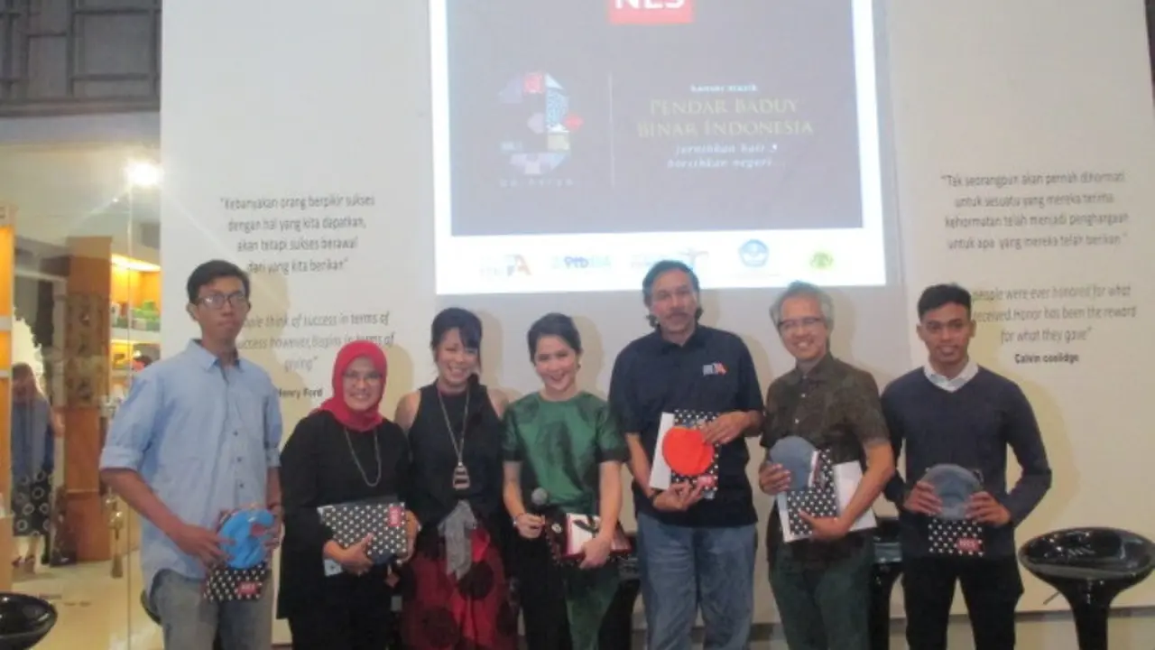 3 Tahun Berkarya, NES Bersih-Bersih Sampah di Baduy