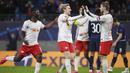 Pemain RB Leipzig, Emil Forsberg, melakukan selebrasi usai membobol gawang Tottenham Hotspur pada laga liga Champions di Red Bull Arena, Selasa (10/3/2020). RB Leipzig menang dengan skor 3-0. (AP/Hendrik Schmidt)