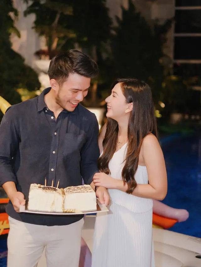 7 Gaya Pacaran Jessica Mila dan Yakup Hasibuan Tampil Kompak dengan Outfit Serasi