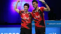 Ganda campuran Indonesia Tontowi Ahmad/Liliyana Natsir meraih gelar perdana di 2016 usai menjuarai Malaysia Open Super Series Premier 2016. (Liputan6.com/Humas PP PBSI)