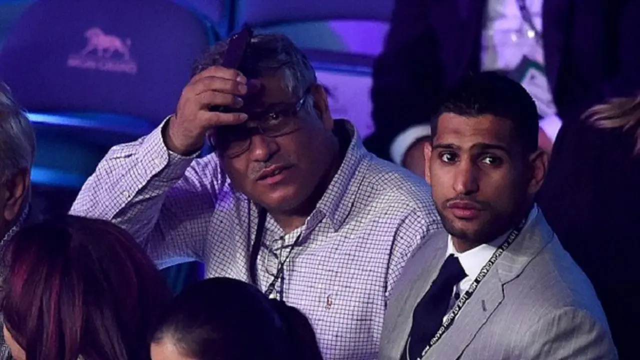 Amir Khan