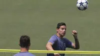 Kabar Buruk MU, Real Madrid Ogah Lepas James