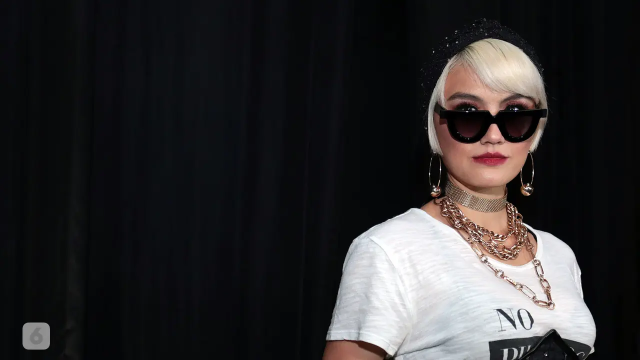 [Bintang] Agnez MO