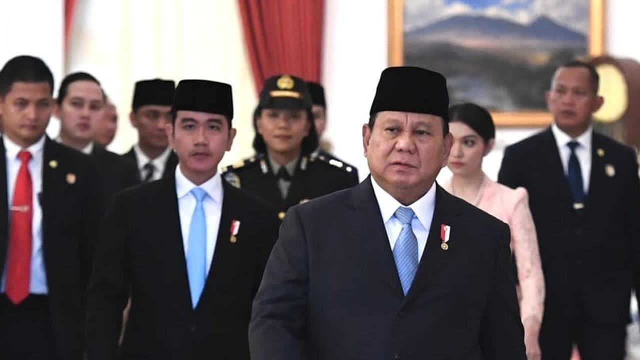 VIDEO: Tatapan Tegas Luhut Hormati Presiden Prabowo di Istana Usai Dilantik Jadi Ketua DEN