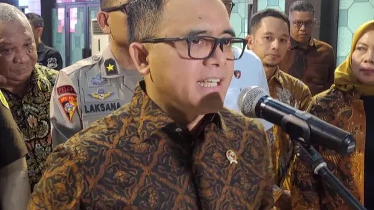 Menteri PANRB, Abdullah Azwar Anas mengatakan RPP tersebut terbagi menjadi dua. Pertama, RPP tentang Manajemen ASN. Kedua, RPP tentang penghargaan dan pengakuan.