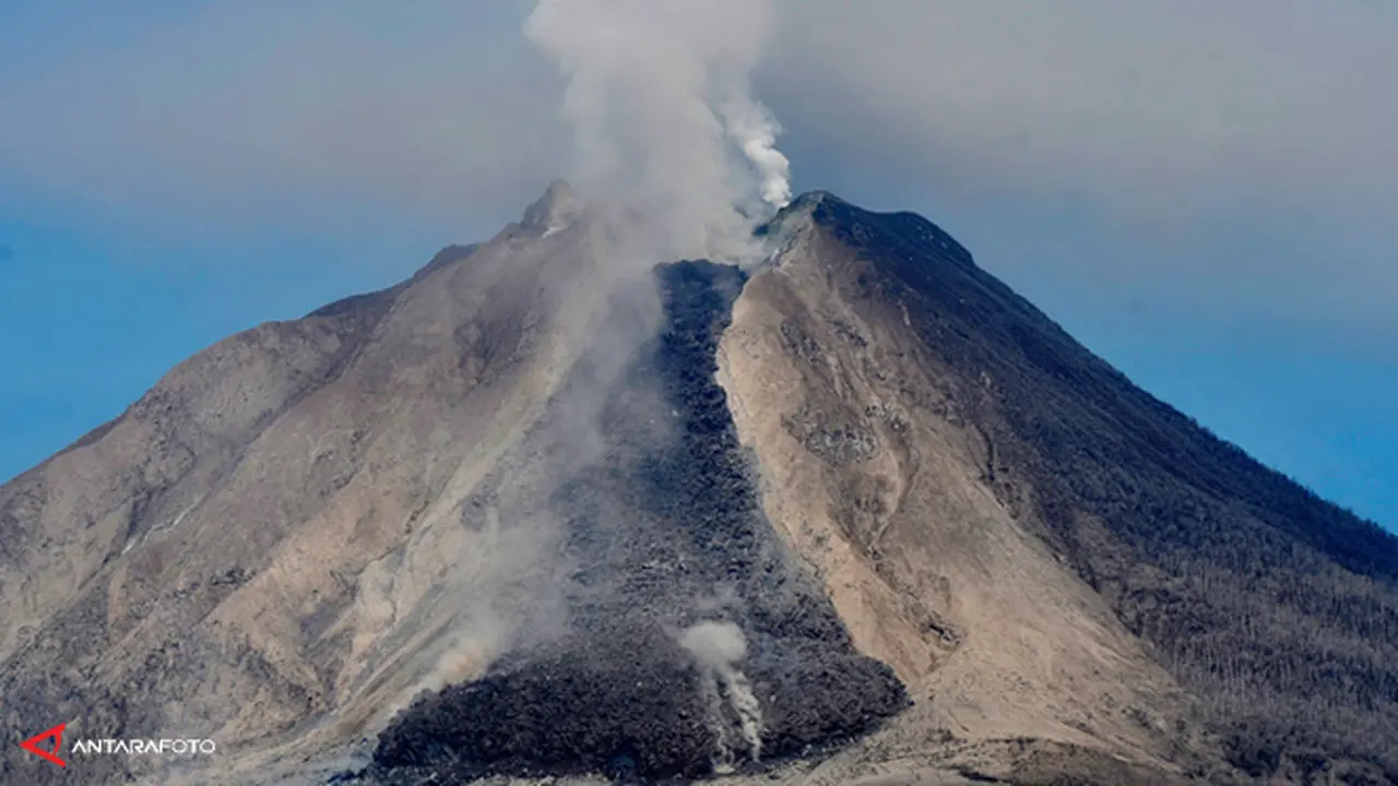 gunung-kelud-6-140217b.jpg