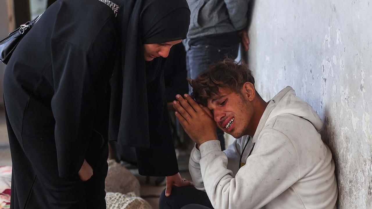 FOTO:  Serangan Udara Brutal Israel saat Sahur, Ratusan Warga Gaza Tewas