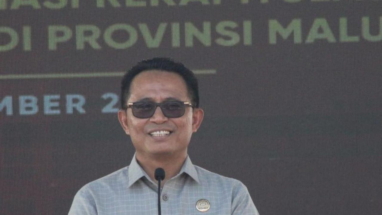 Pemprov Maluku Utara Dukung Penuh Digitalisasi Pendidikan, Pasang Starlink di Sekolah Terpencil