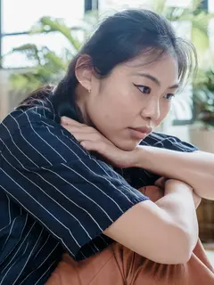 ilustrasi perempuan sedih/Photo by Timur Weber/Pexels