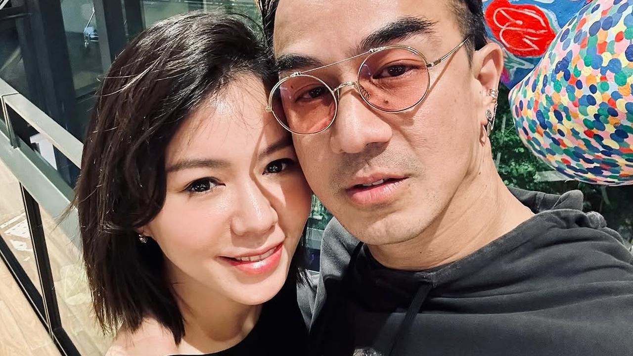 20 Tahun Menikah, Ini Potret Joe Taslim Bareng Julia sang Istri - Selalu Romantis