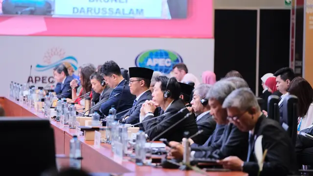 Menteri Luar Negeri RI Sugiono saat menghadiri APEC Ministerial Meeting (AMM) di Lima, Peru, Kamis (14/11/2024). (Dok. Adityo Karno/ Kemlu RI)