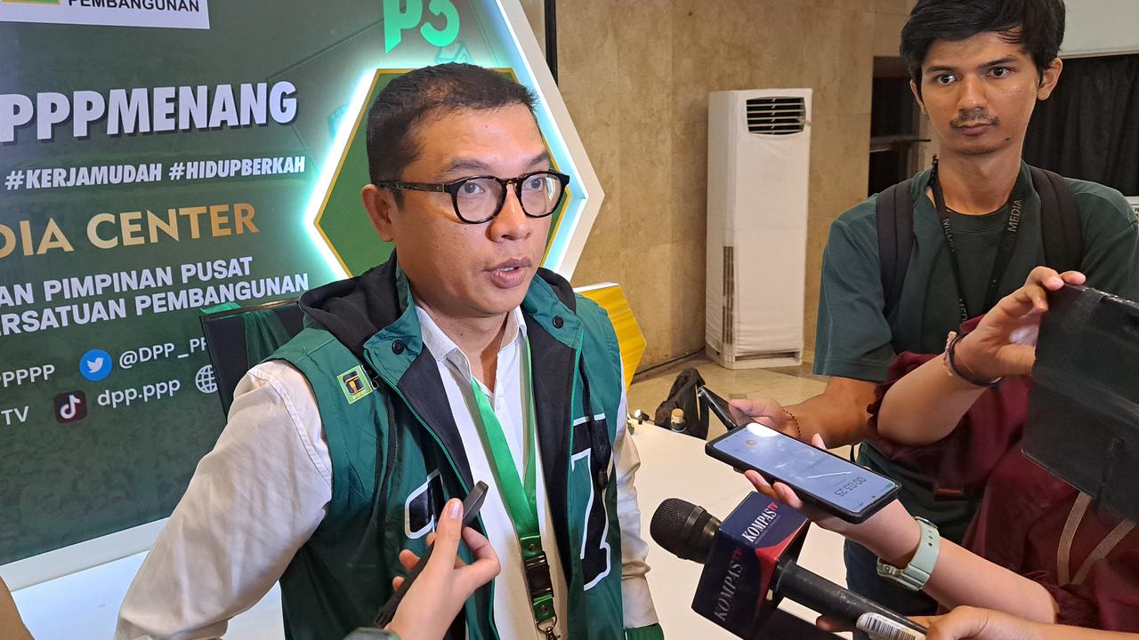 Baidowi Rela Tempuh 15 Km Hadiri Pemakaman Suryadharma Ali