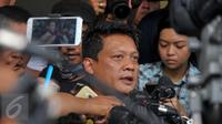 Direskrimum, Kombes Pol Krishna  Murti saat memberikan keterangan pers di Polda Metro Jaya, Jakrta, Sabtu, (30/1). Ia menyatakan bahwa Jessica ditetapkan sebagai tersangka kasus kopi beracun. (Liputan6.com/ Faisal R Syam)