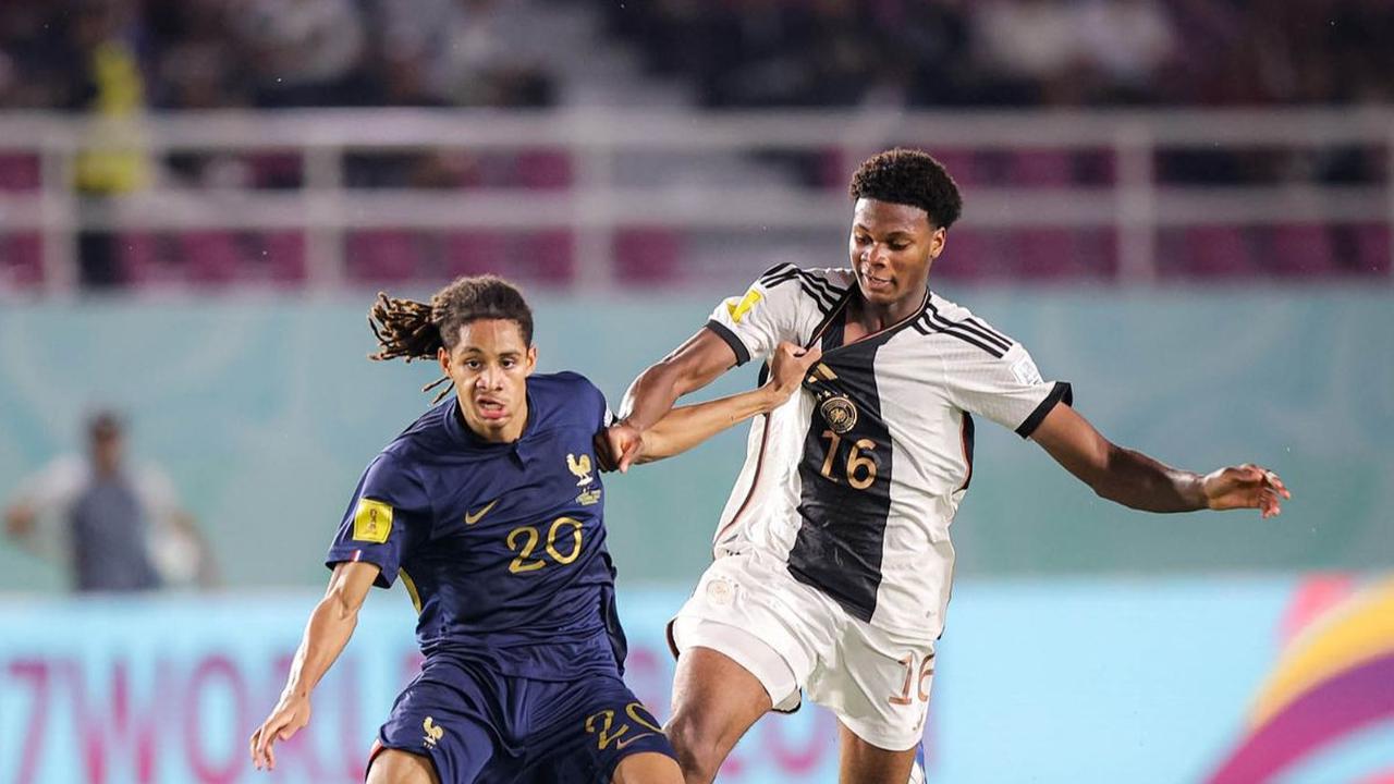 Timnas Jerman-U 17 berhasil membungkam Prancis U-17 dalam pertandingan final Piala Dunia U-17 2023 di Stadion Manahan, Surakarta, Jawa Tengah, Sabtu (2/12/2023). Tim Panser menang 4-3 lewat drama adu penalti setelah bermain imbang 2-2.