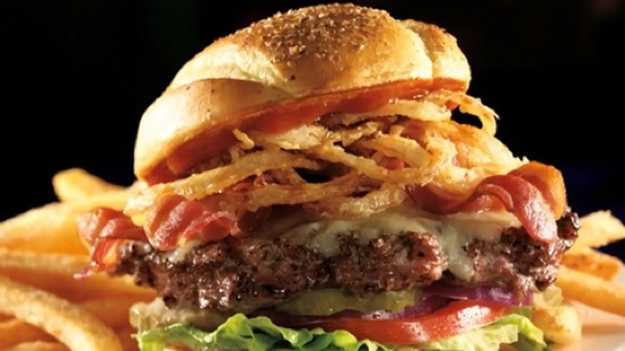 Daging Koala jadi Burger. Berani Coba?