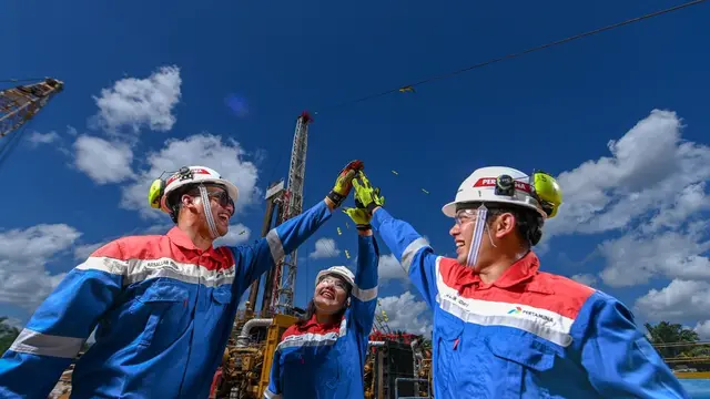 Sejak alih kelola pada 2021 lalu, PT Pertamina Hulu Rokan (PHR) telah melakukan pemboran sebanyak 662 sumur baru untuk dikembangkan dan menghasilkan energi bagi negeri.(Dok Pertamina)