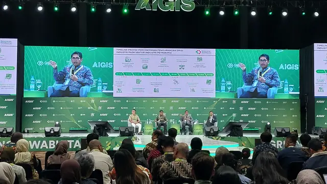 AIGIS 2025, Kemenperin Racik Cara Pengurangan Emisi Karbon dari Sektor Industri Petrokimia