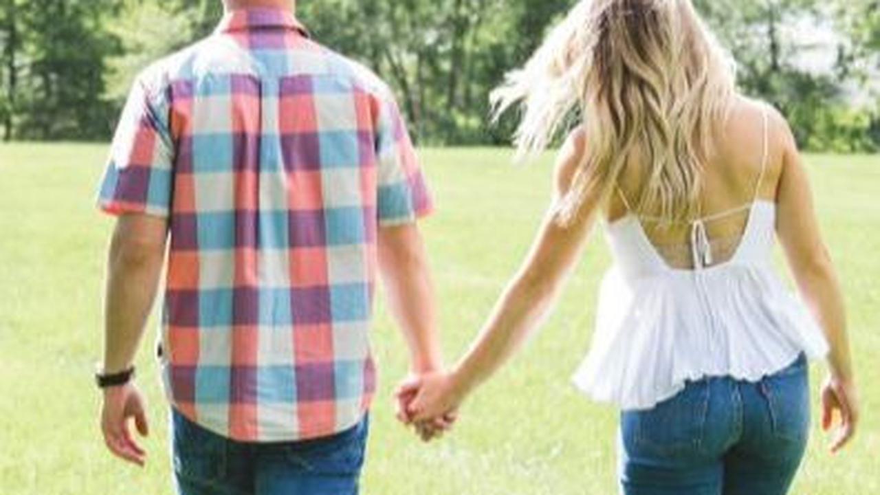 Dongeng buat Pacar Lucu: Cinta Tanpa Alasan