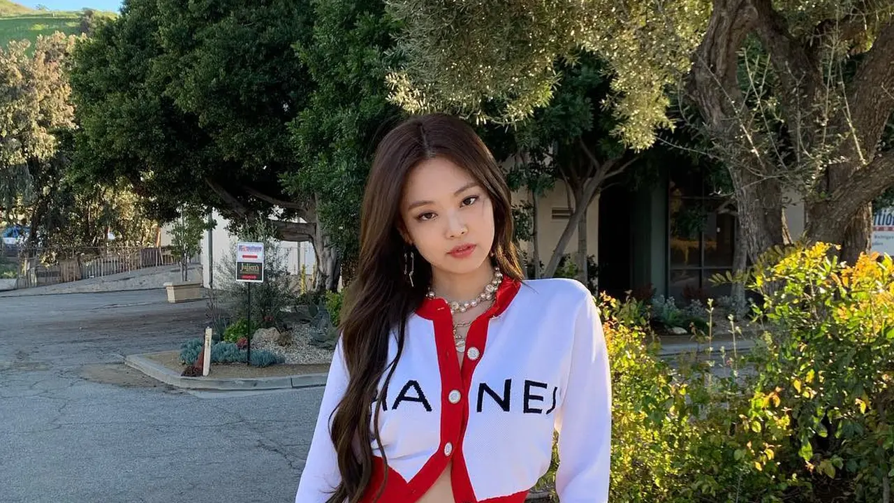JENNIE BLACKPINK