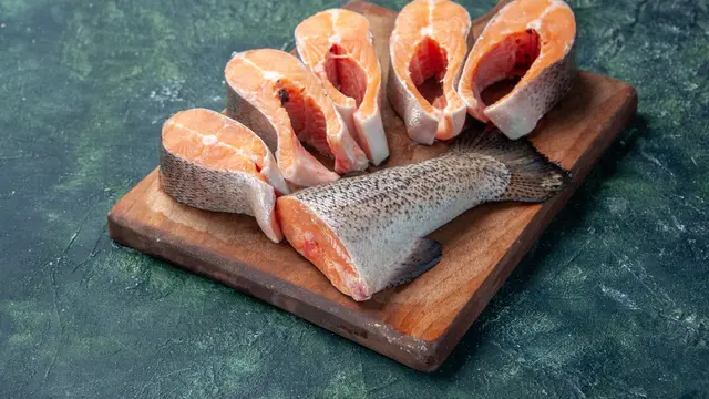 Ilustrasi ikan salmon/freepik.com/mdjaff