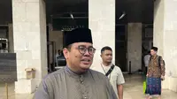 Ketua Bawaslu RI Rahmat Bagja usai sholat Idul Fitri 1445 H/2024 M di Masjid Istiqlal, Jakarta Pusat. (Liputan6.com/Winda Nelfira)