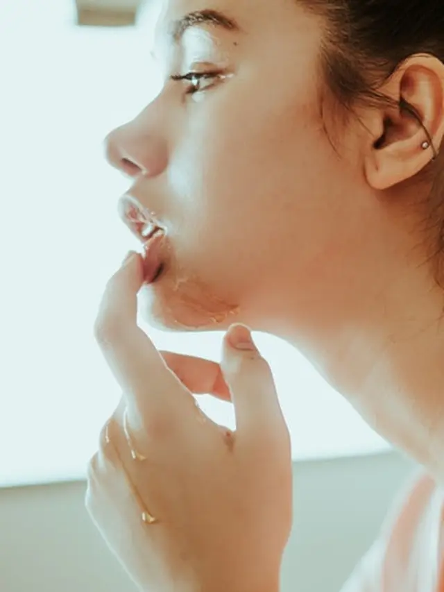 Punya bibir gelap? ini resep alami untuk mencerahkannya