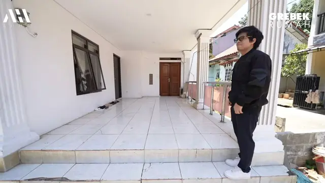 Potret rumah mantan istri Kurnia Meiga (Sumber: YouTube/AH)