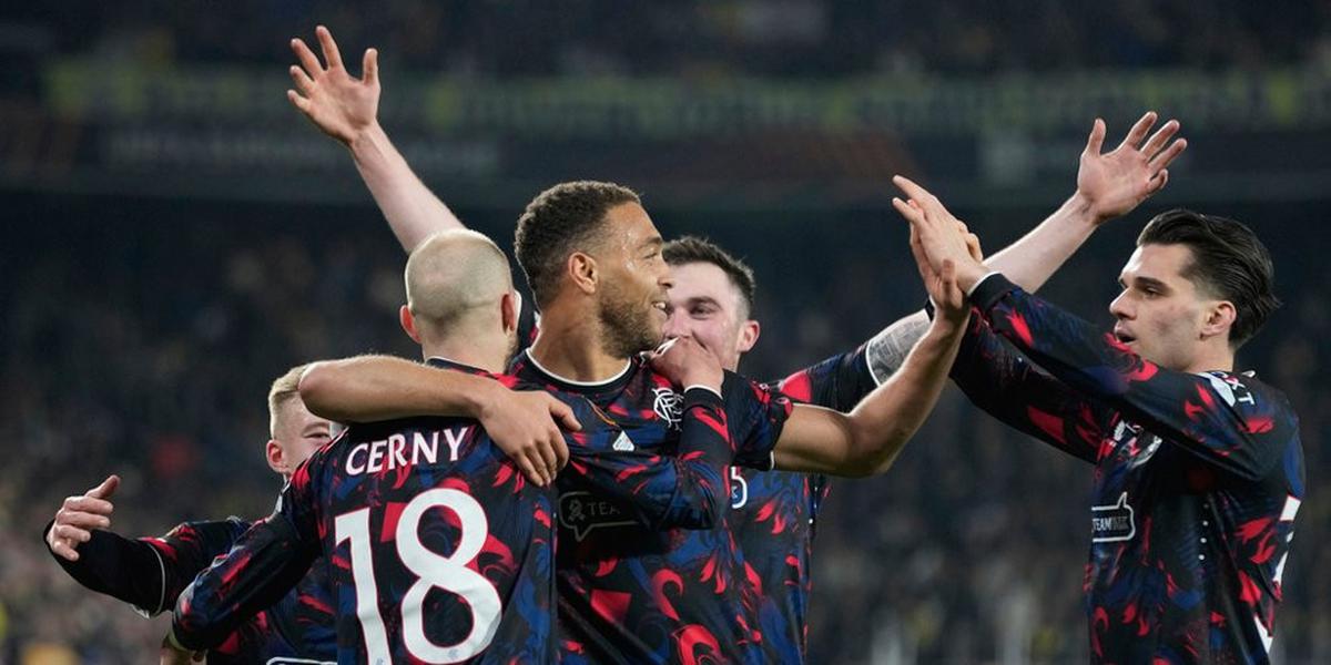 7 Klub yang Tak Disangka Pernah Tembus Semifinal Liga Champions
