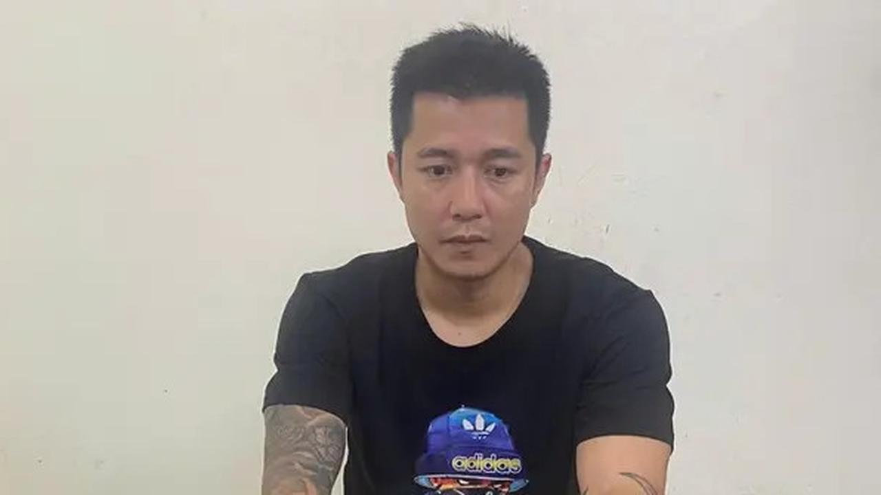 Mantan Striker Timnas Vietnam Ditangkap Polisi usai Memukul dan Menendang Wasit di Turnamen Mini Soccer