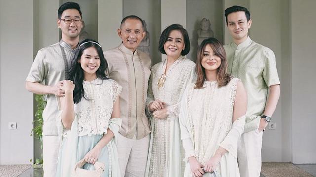 Keluarga maudy ayunda lebaran