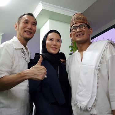 Bangun 1000 Masjid Usai Mualaf, Ini 6 Potret Fitria Yusuf Anak Jusuf Hamka Pakai Kerudung (stok A)