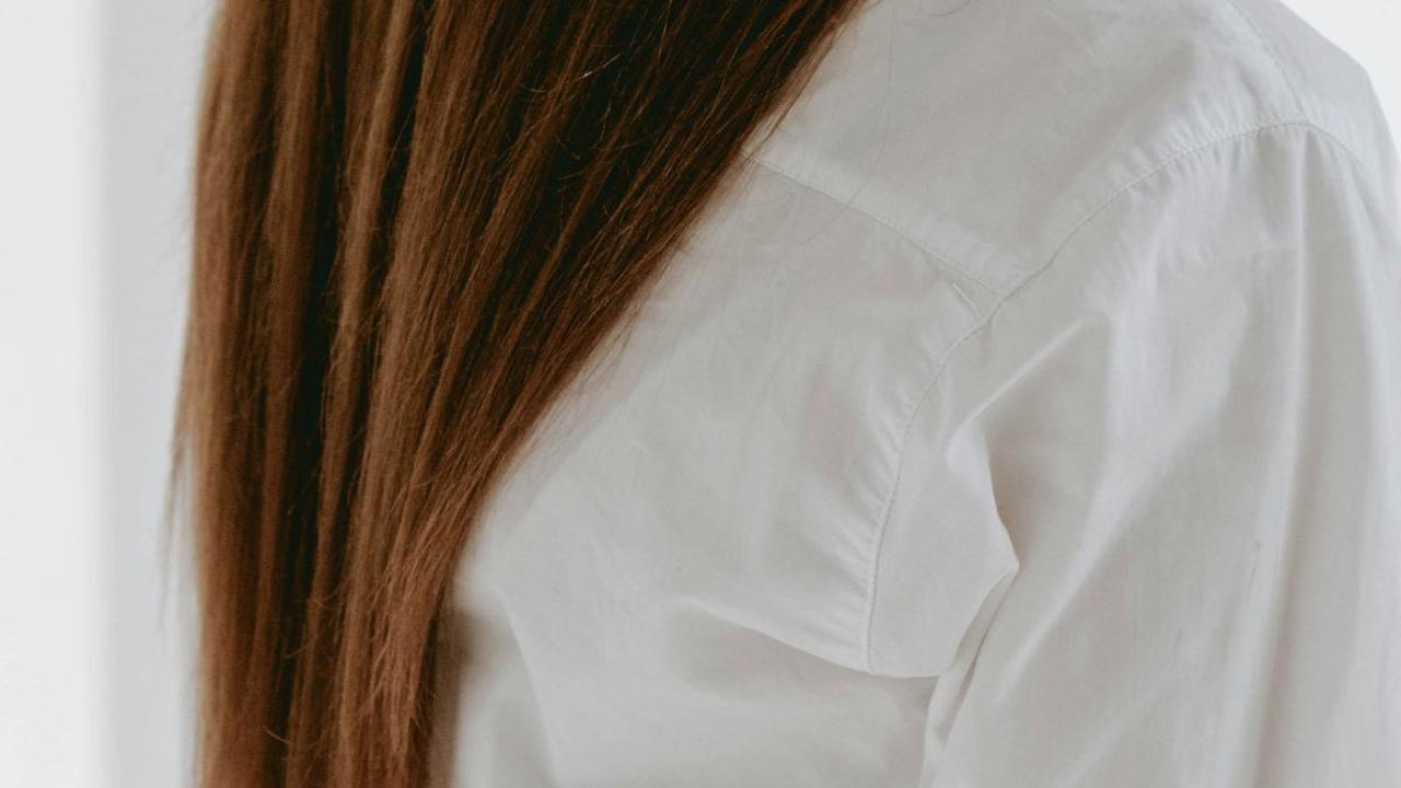 Apakah Seseorang Akan Kehilangan Lebih Banyak Rambut Saat Mandi?